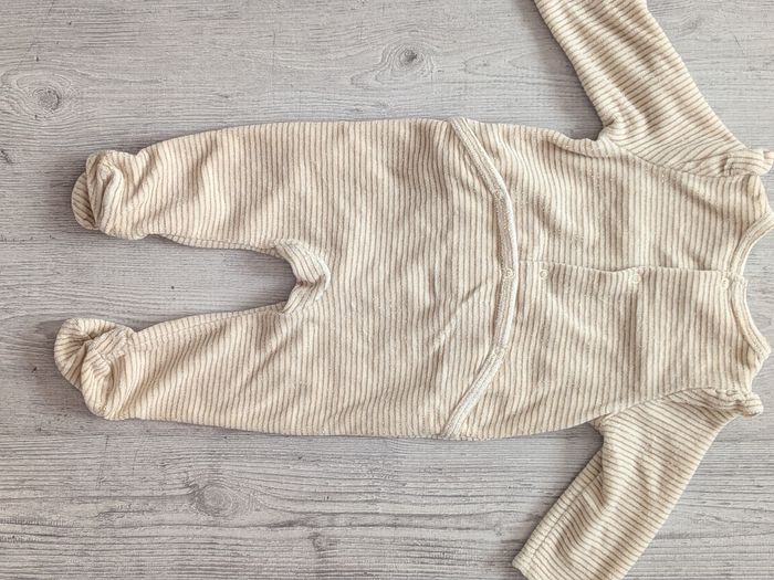 Pyjama velours bébé fille tape à l'oeil 6 mois - photo numéro 6