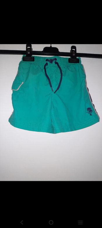 Short de bain tape à l'oeil taille 4 ans