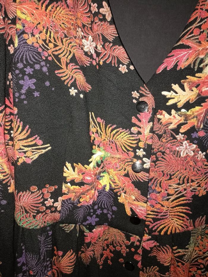 Très belle robe DDP neuve - photo numéro 2