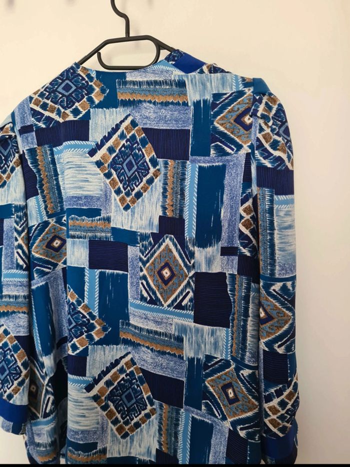 Chemise ouverte chic taille 42 44 - photo numéro 5