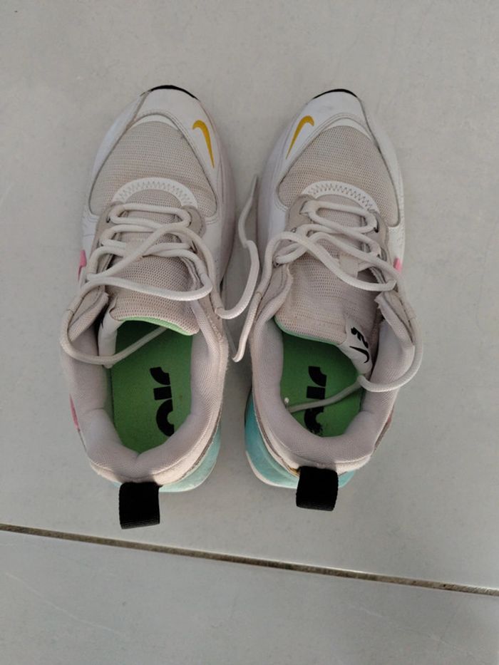 Baskets Nike Air 37.5 comme neuves - photo numéro 2