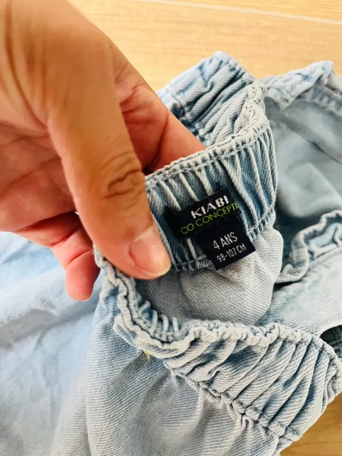 Robe en jean kiabi 4 ans - photo numéro 3
