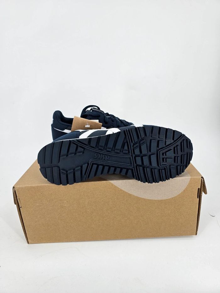 Basket - occasion runner french blue/white - homme ou enfant asics 36 - photo numéro 5