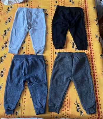 Lot pantalons molletonnés