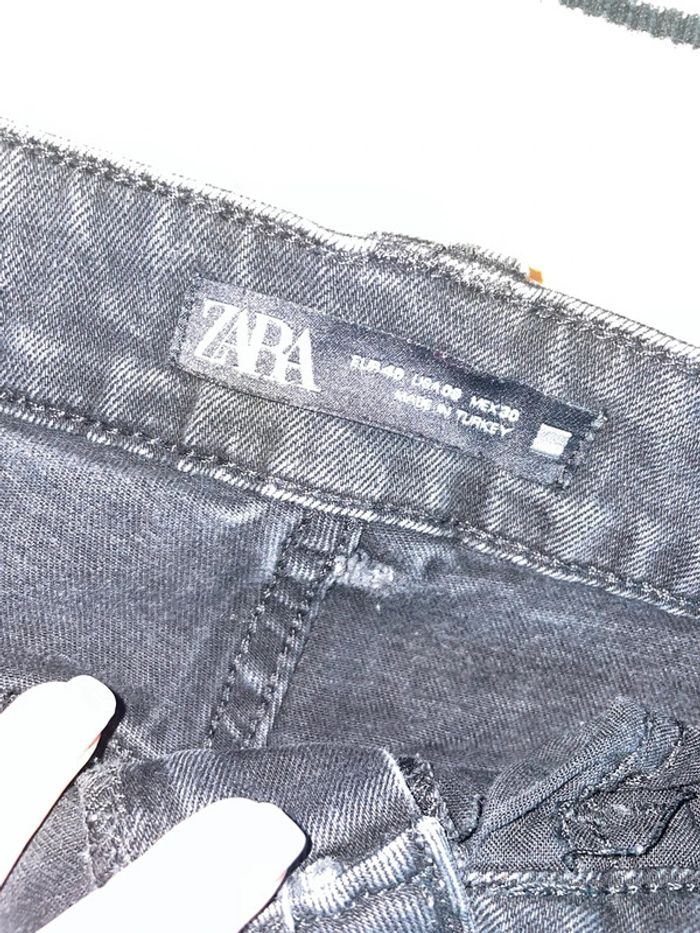 Jean large Zara 40 + haut rayé Stradivarius - photo numéro 6