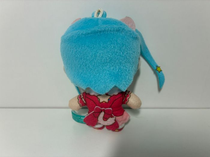 Petite Peluche Hatsune Miku Fuwapuchi - photo numéro 2