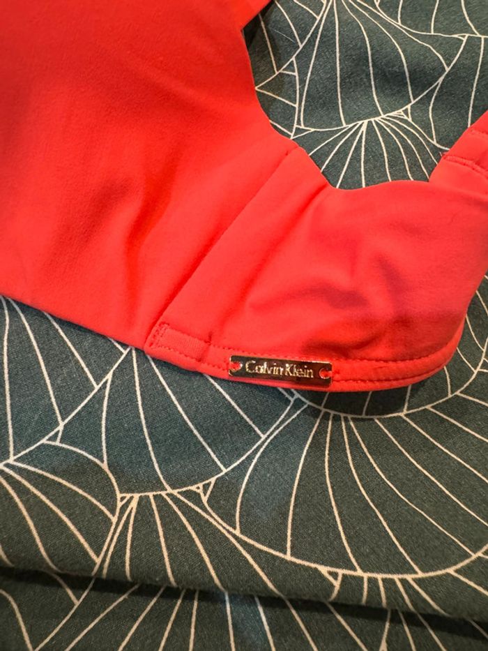 Haut de maillot de bain rose Calvin Klein - photo numéro 2