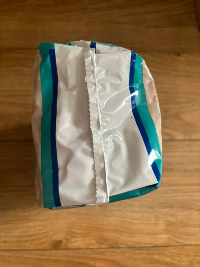 12 couches Pampers Splashers BabyShark 3-4 - photo numéro 5
