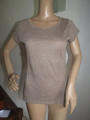 T-shirt taille S femme 