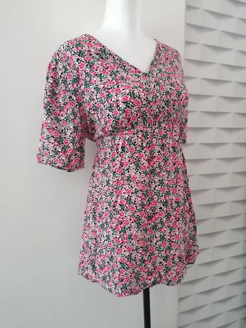 Magnifique haut fleurie