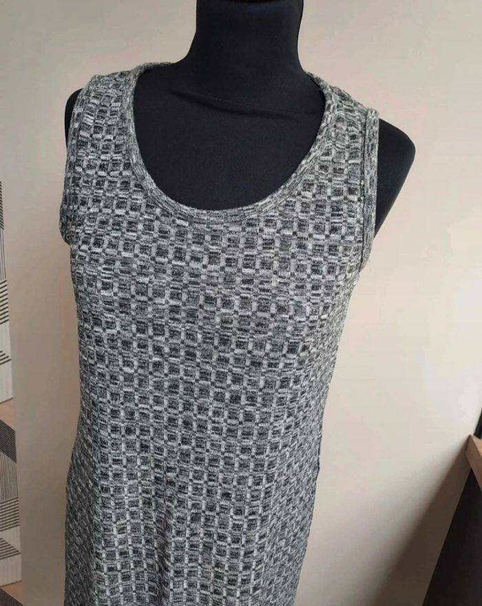 Jolie robe tunique Miss Liberto Taille M - photo numéro 2