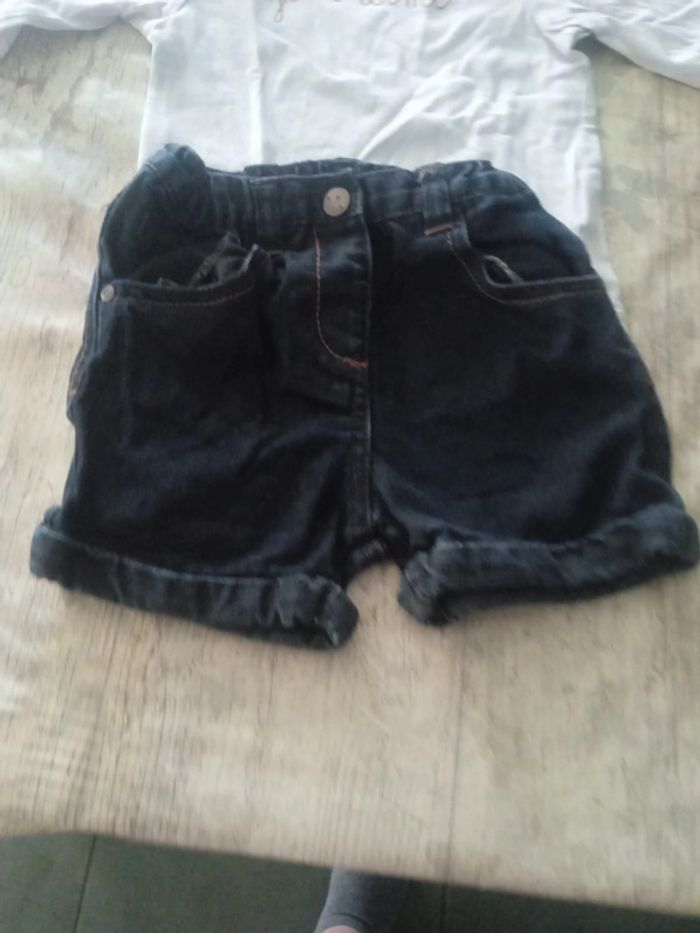 Ensemble short et t-shirt - photo numéro 3
