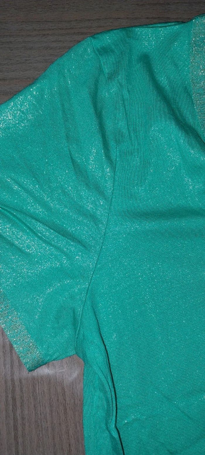 Haut Camaïeu couleur verte - photo numéro 4