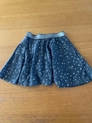 Jupe « qui tourne » fille 6 ans