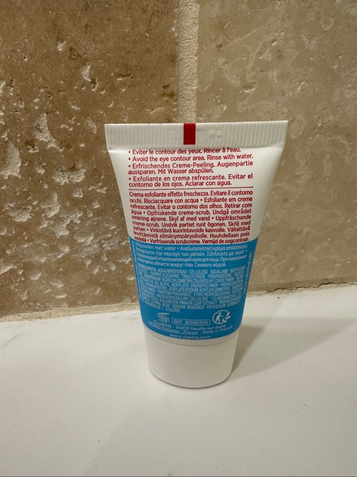 Gommage clarins format voyage - photo numéro 2