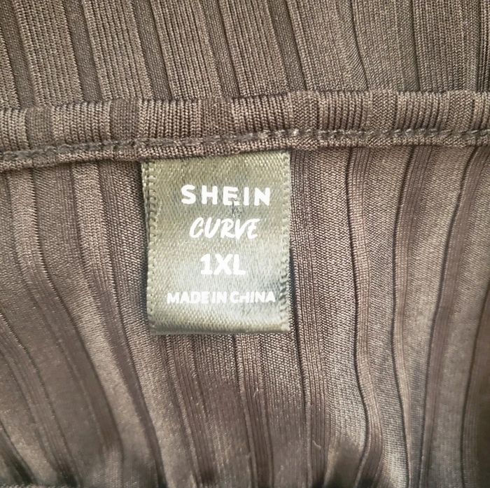 Boddie Shein Curve taille 46/48 - photo numéro 4