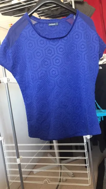 T-shirt bleu