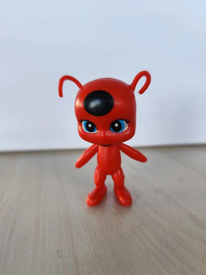 Figurine tikki miraculous Lady bug
