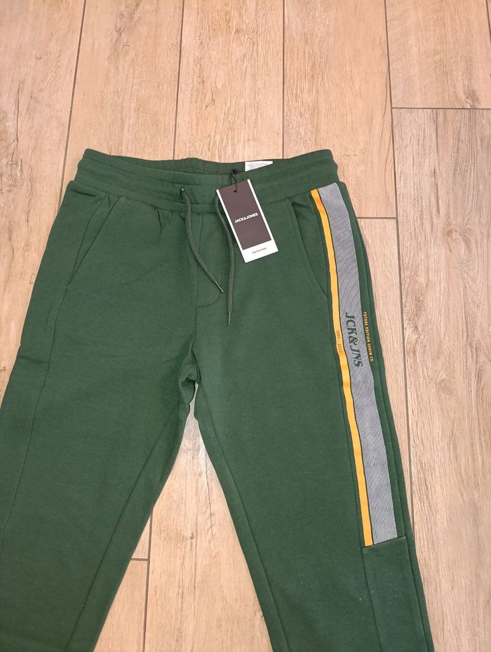 Jogging homme neuf - photo numéro 3