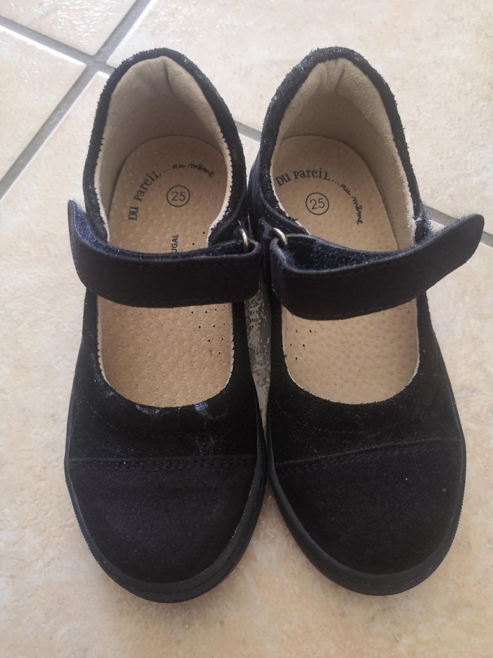Sandales bleues marine 25