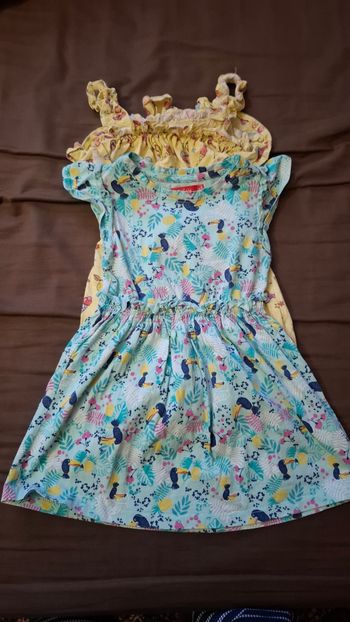 Robe.