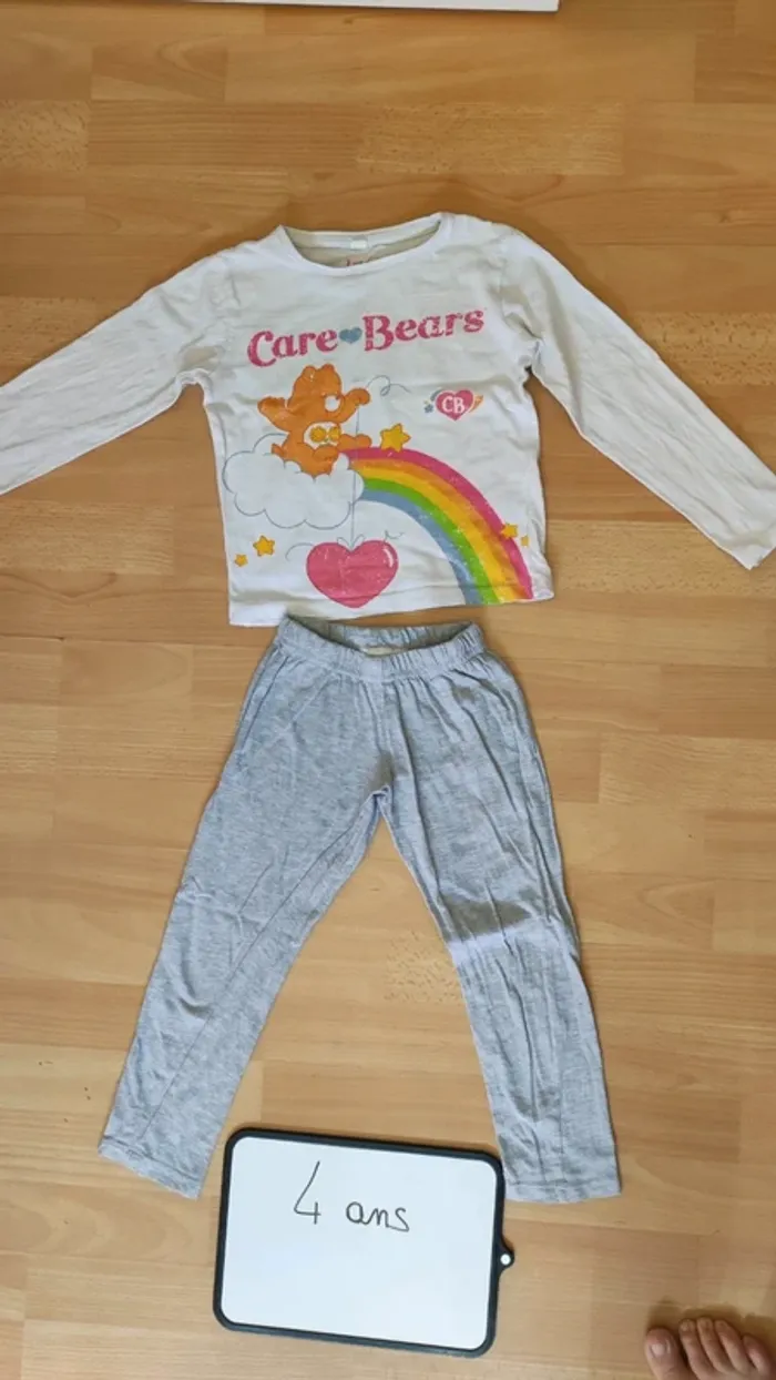 Pyjama taille 4 ans