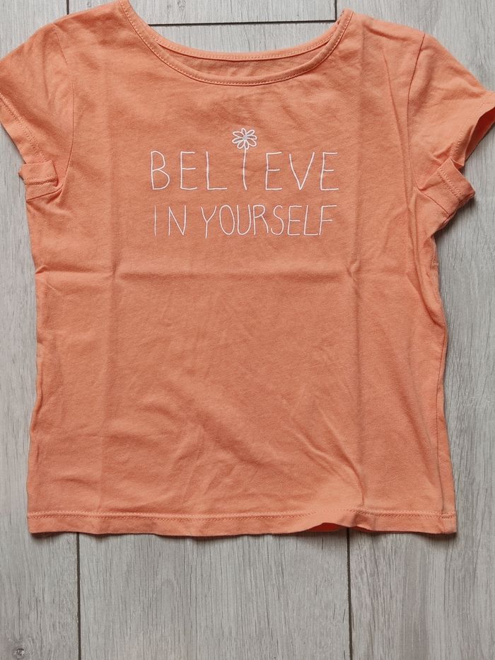 T-shirt à manches courtes abricot