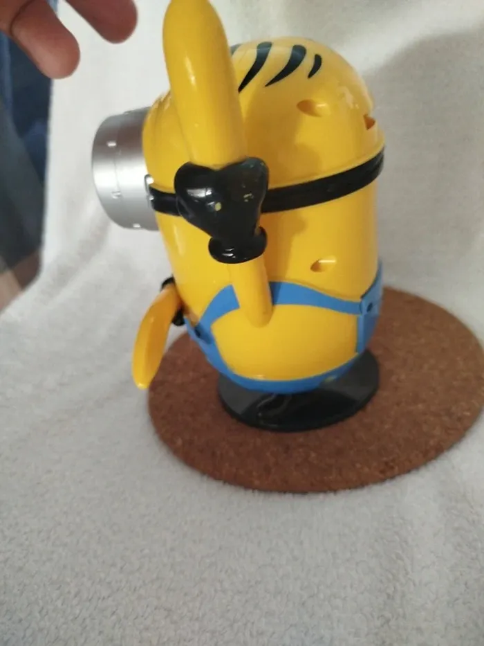Tirelire Minions - photo numéro 5