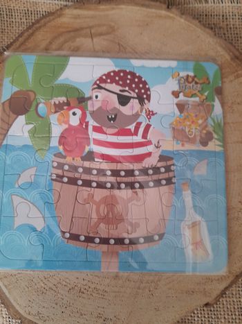 Petit puzzle pirate 25 pièces.