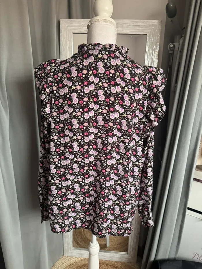 Blouse fleurie - photo numéro 3