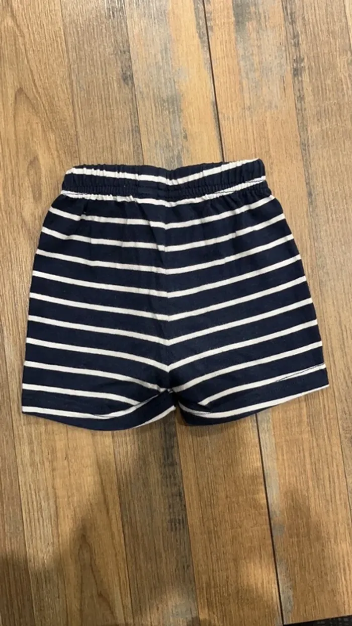 Short teeshirt manches courtes - photo numéro 6