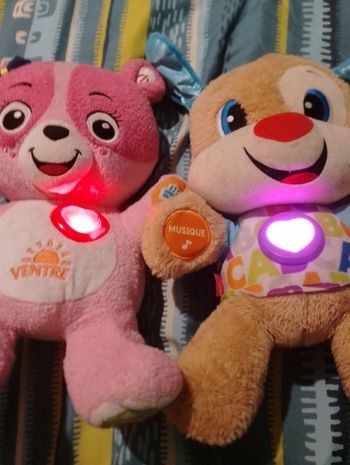 Peluche Puppy Fisher Price et Nina VTech