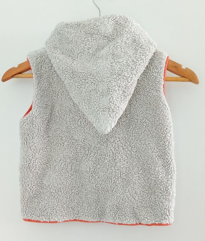Gilet veste à capuche  réversible 10 ans fille - photo numéro 2