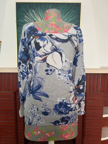 Haut Desigual