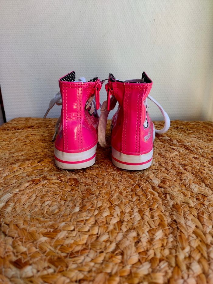 Baskets rose Hello Kitty taille 24 - photo numéro 3