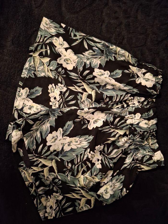 Short evec ceinture - photo numéro 2