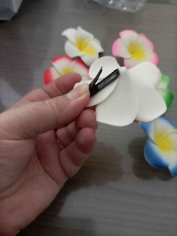 Lot barrettes fleurs de tiaré - photo numéro 3