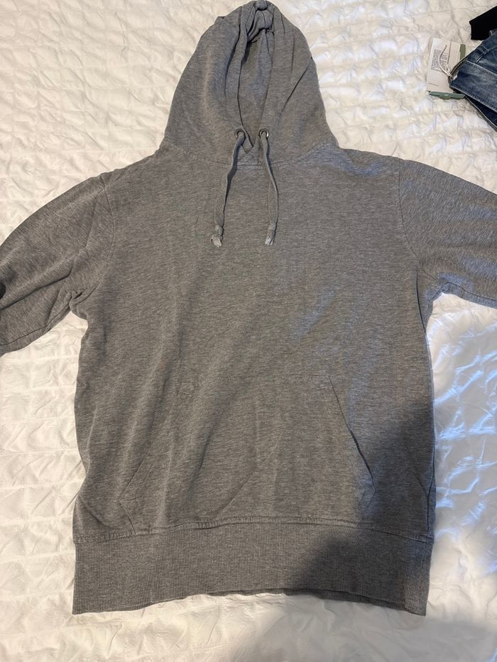 sweat à capuche gris - photo numéro 2