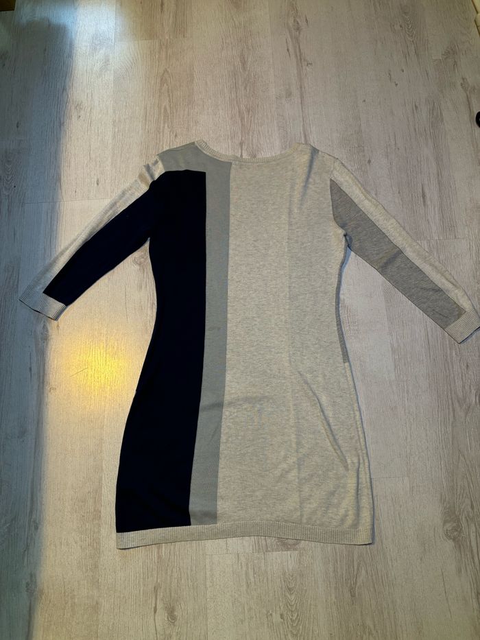 Robe courte - photo numéro 3