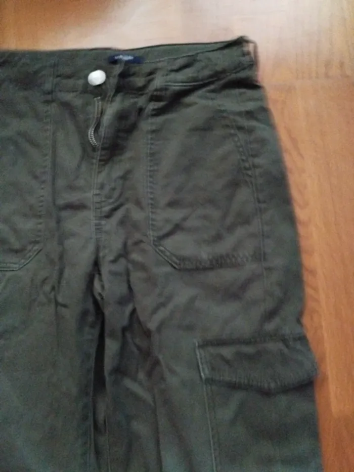 Cargo large kaki - photo numéro 2