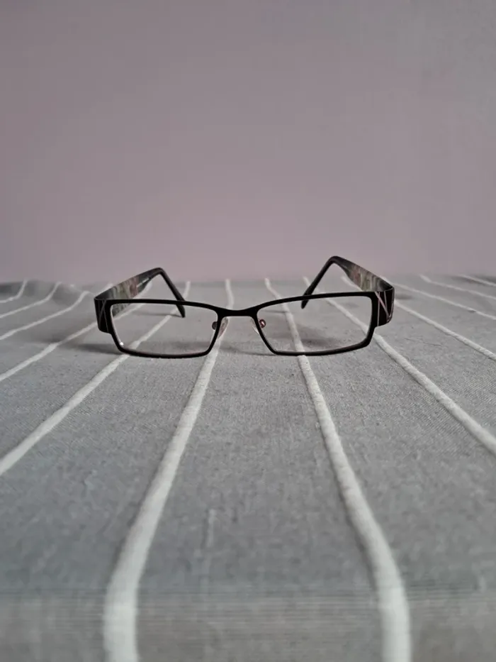 Paire de lunettes de vue - photo numéro 2