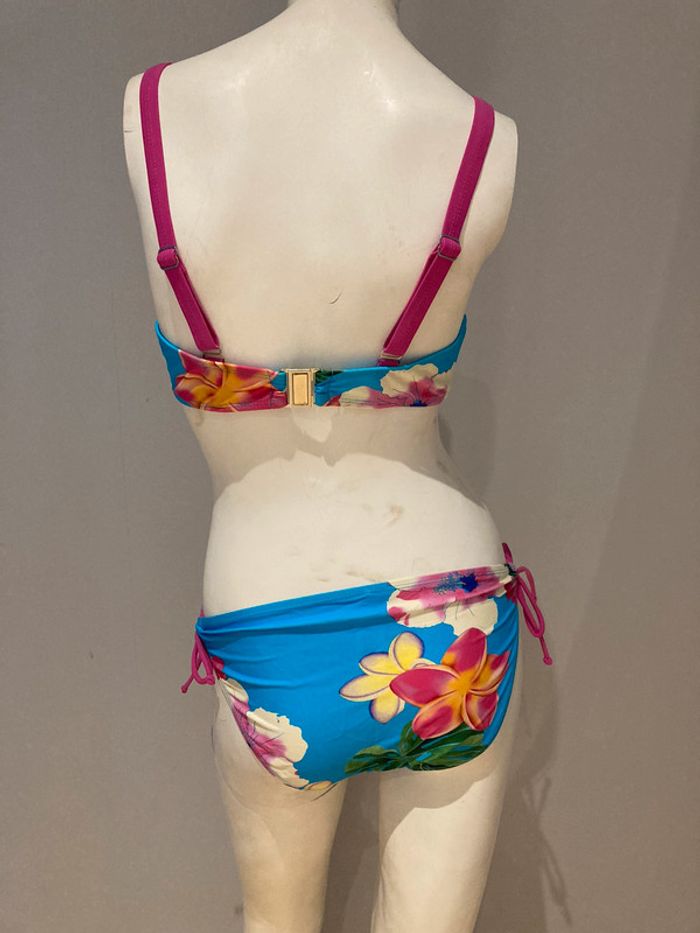 Bikini - photo numéro 2