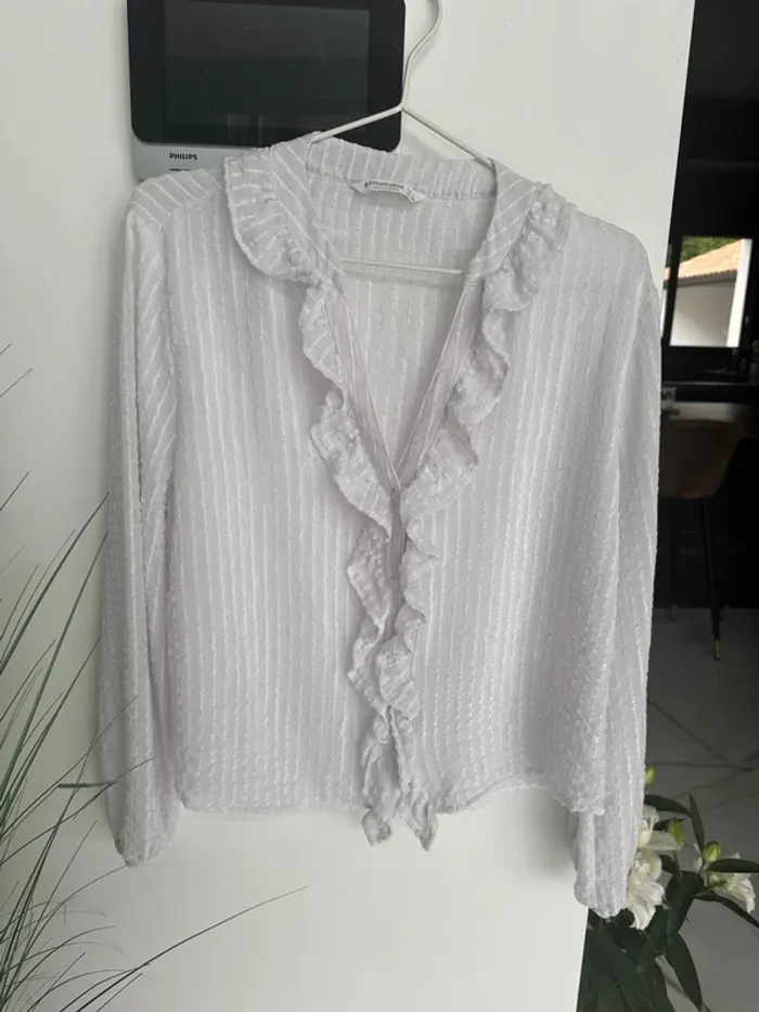 Chemise