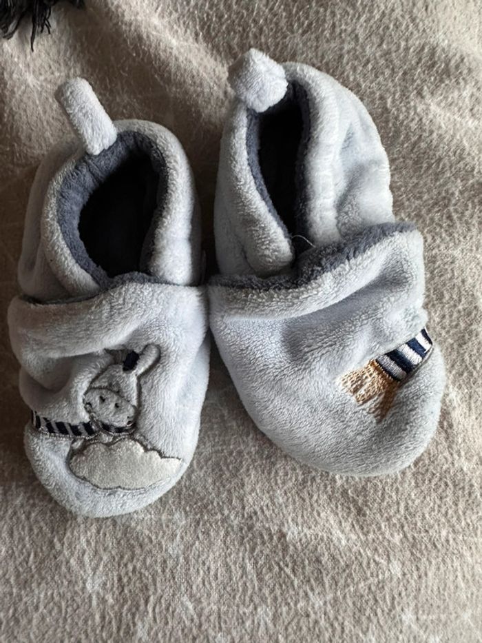 Noukies chaussons neufs