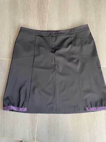 Jupe noire neuve taille 54