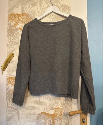 Pull gris 