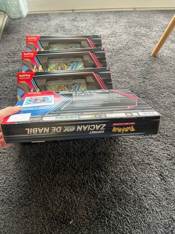 Coffret pokémon zacian ex de nabil