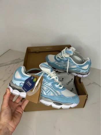 Asics gel Nyc taille 42