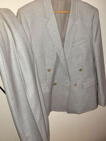 Ensemble tailleur costume gris