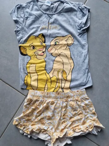 Pyjama taille 8 ans